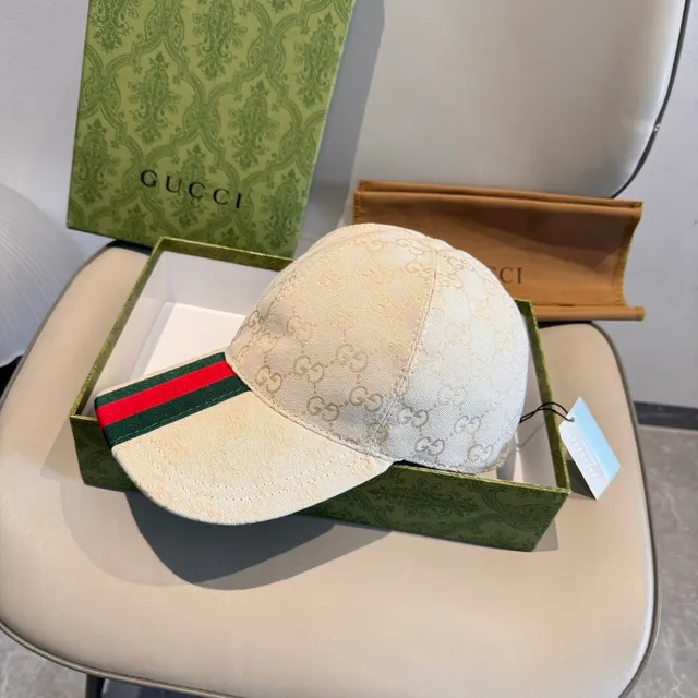 Gucci GG Monogram Off-White Baseball Cap 9