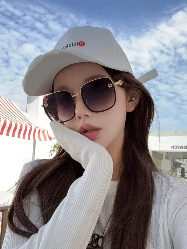 Gucci Gold Beige Oversized Square Frame Thin Metal Sunglasses 4