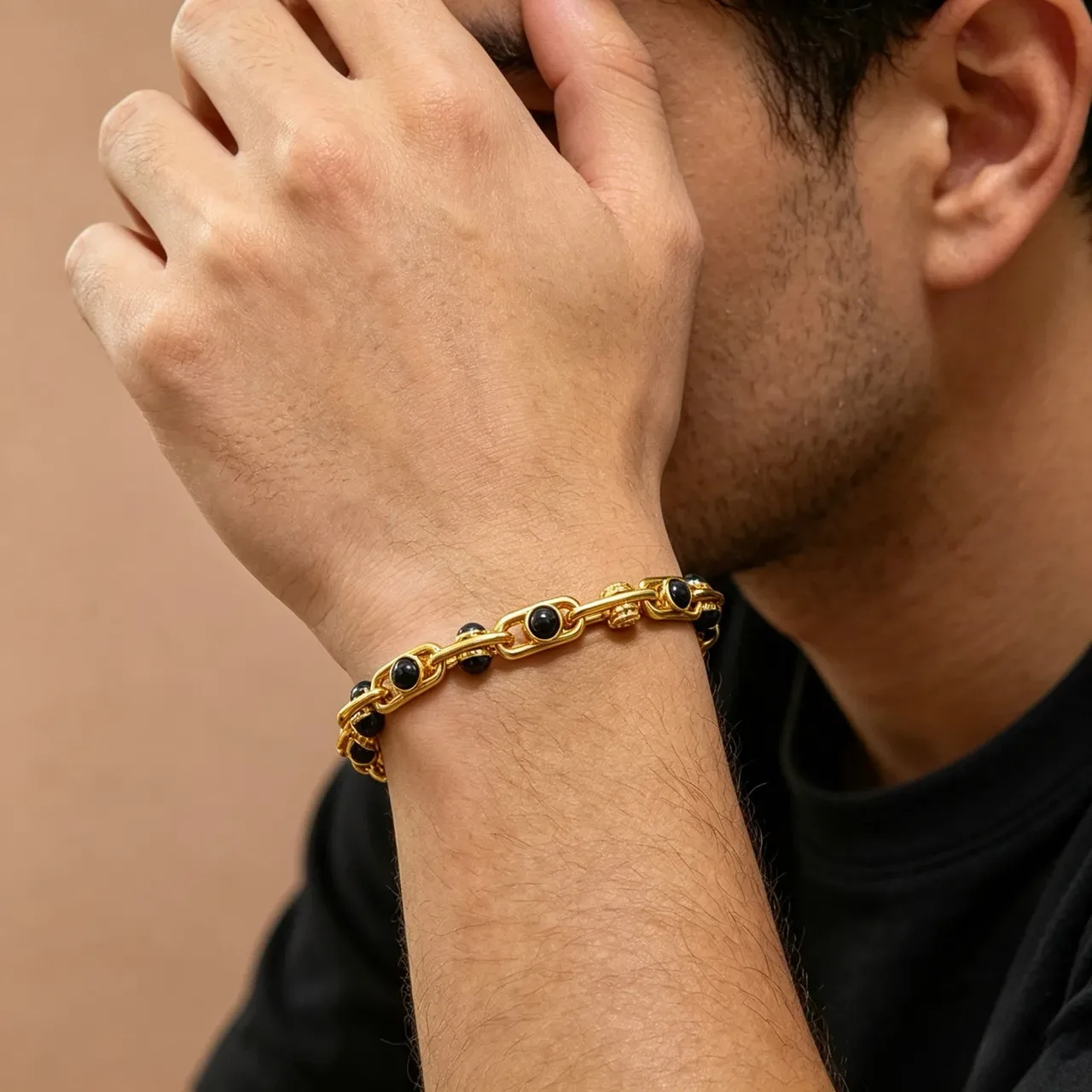 Gucci Bracelet Chaîne Link Noire Épaisse de Métal Doré 2