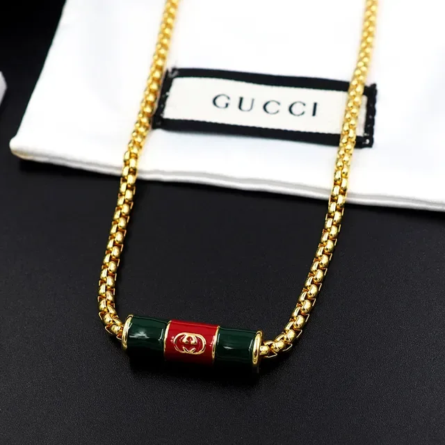 Gucci गोल्ड ग्रीन कर्ब चेन इनेमल सिलेंडर पेंडेंट नेकलेस 7