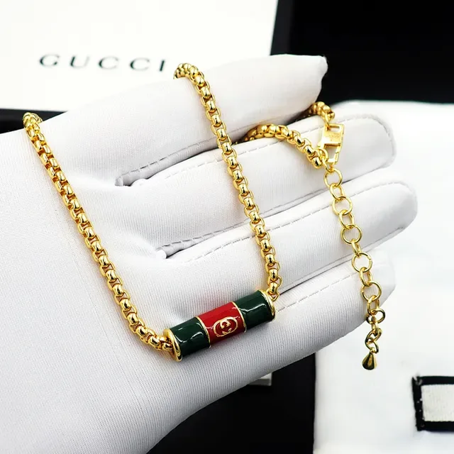 Gucci गोल्ड ग्रीन कर्ब चेन इनेमल सिलेंडर पेंडेंट नेकलेस 9