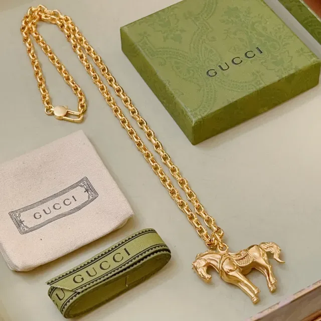 Gucci Gold-Tone Horse Pendant Necklace 6