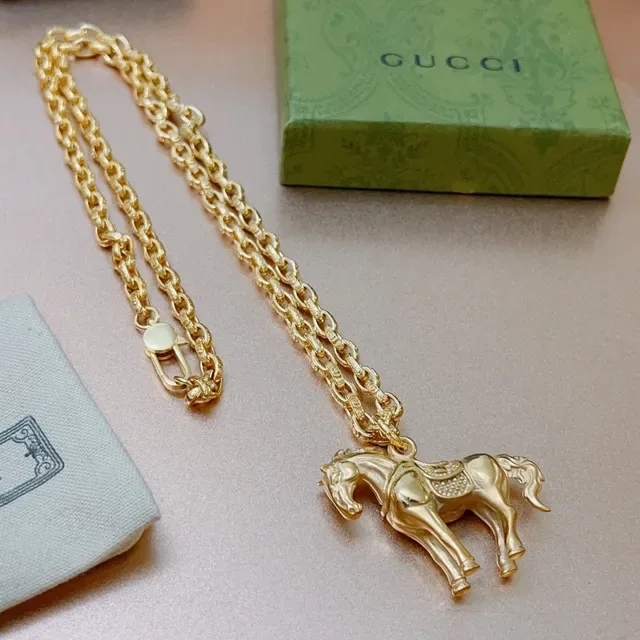 Gucci Gold-Tone Horse Pendant Necklace 7