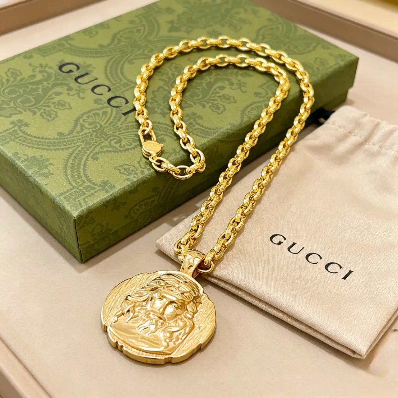 Gucci Gold-Tone Medallion Pendant Necklace 2