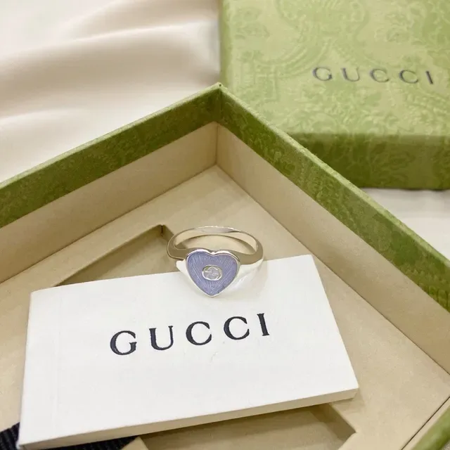 Gucci Heart Enamel Interlocking G Ring 8
