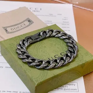 Gucci Heavy Curb-Link Oxidized Silver Bracelet