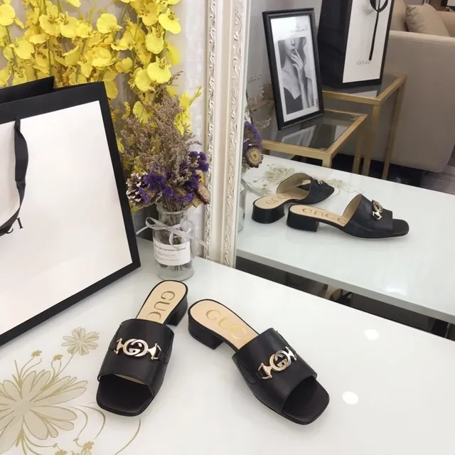 Gucci Horsebit 1955 Mocassins de couro preto Horsebit dourado 4