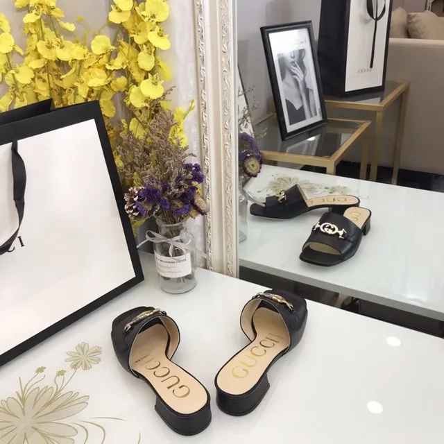 Gucci Horsebit 1955 Mocassins de couro preto Horsebit dourado 8