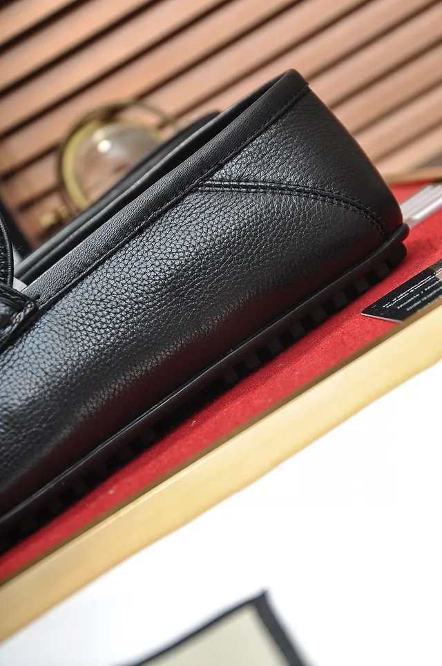Gucci Horsebit 1955 Black Pebbled Leather Loafer 2