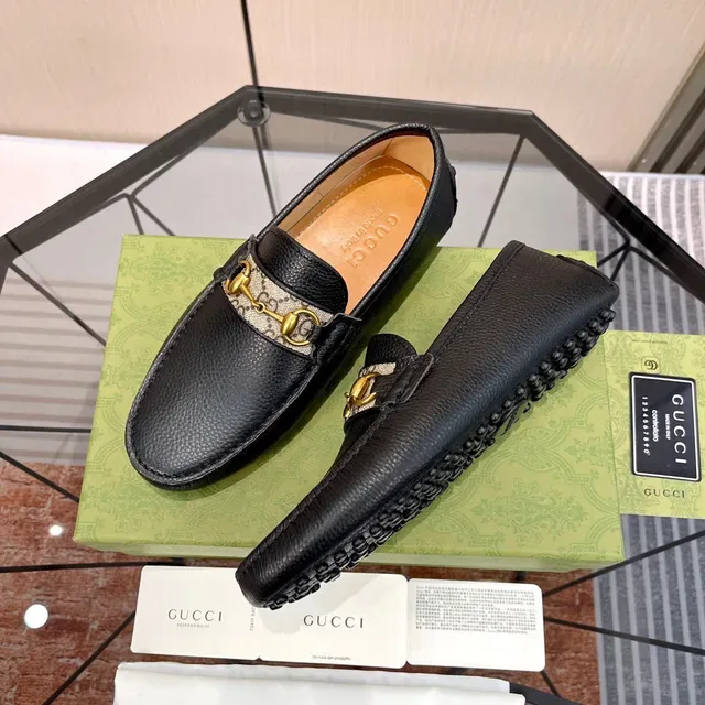 Gucci Horsebit 1955 Black Pebbled Leather Loafers 7
