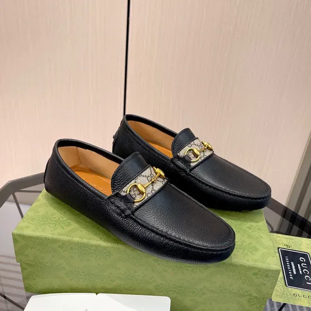 Gucci Horsebit 1955 Black Pebbled Leather Loafers 9
