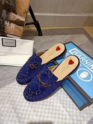 Gucci Horsebit 1955 Mocassin en Velours Bleu Brodé 4