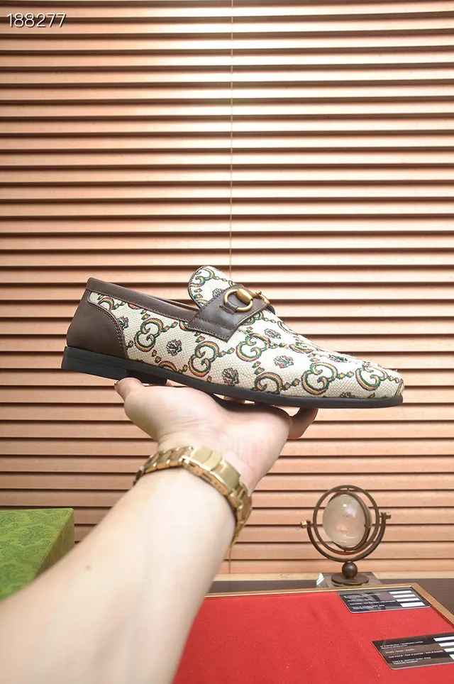 Gucci Horsebit 1955 GG Monogram Mocasines de lona 6
