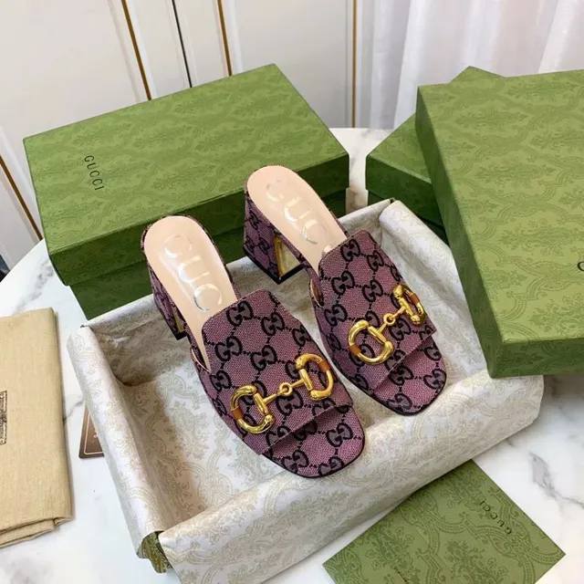 Gucci Horsebit 1955 Roxo Dourado GG Monogram Canvas fivela sandálias casuais 5