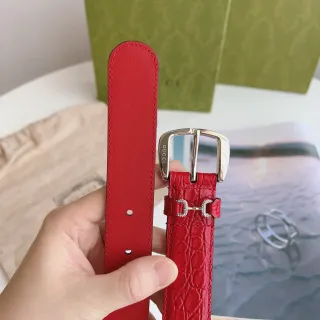 Gucci Horsebit 1955 Red Croc-Embossed Leather Belt