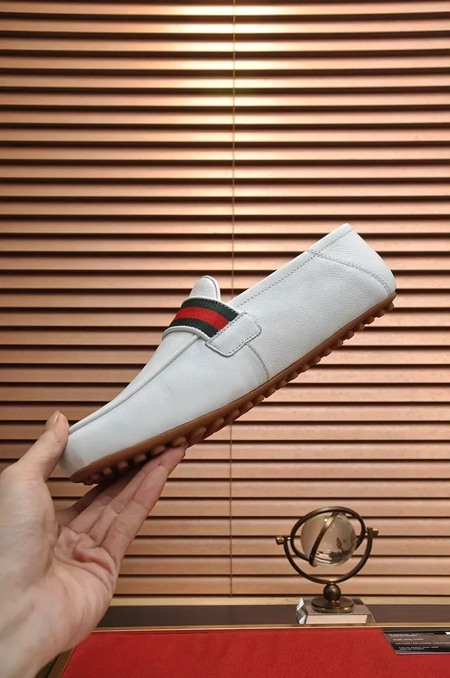 Gucci Horsebit 1955 White Red Leather Web Stripe Loafer 7