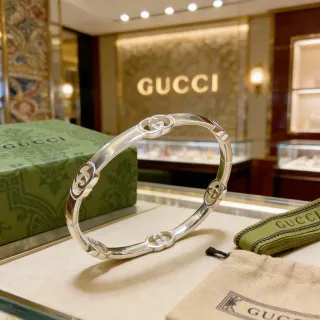 Gucci Interlocking G Pulsera de Metal Plateado