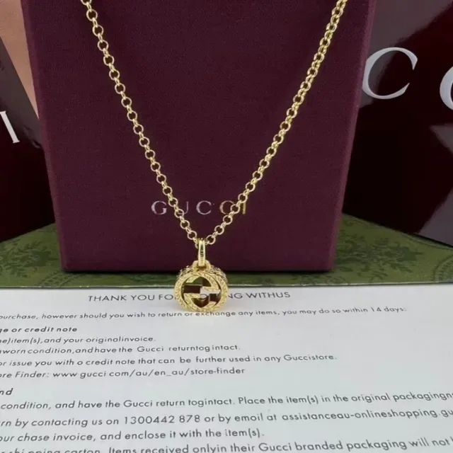 Gucci Interlocking G Logo Gold-Tone Chain Necklaces 3