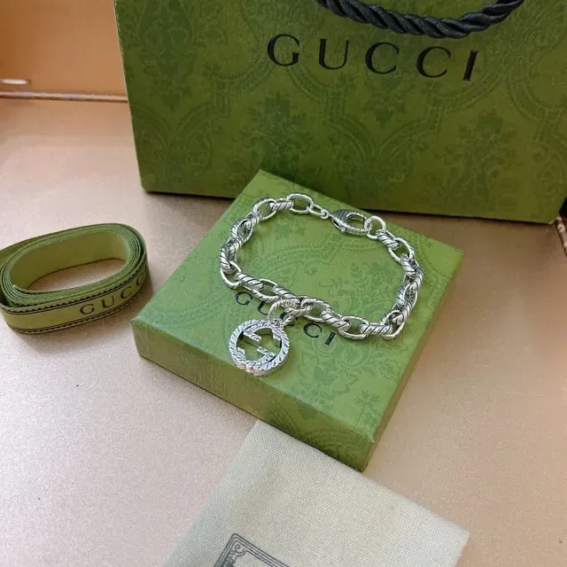 Gucci Interlocking G Twisted Rope-Link Silver Bracelet 7