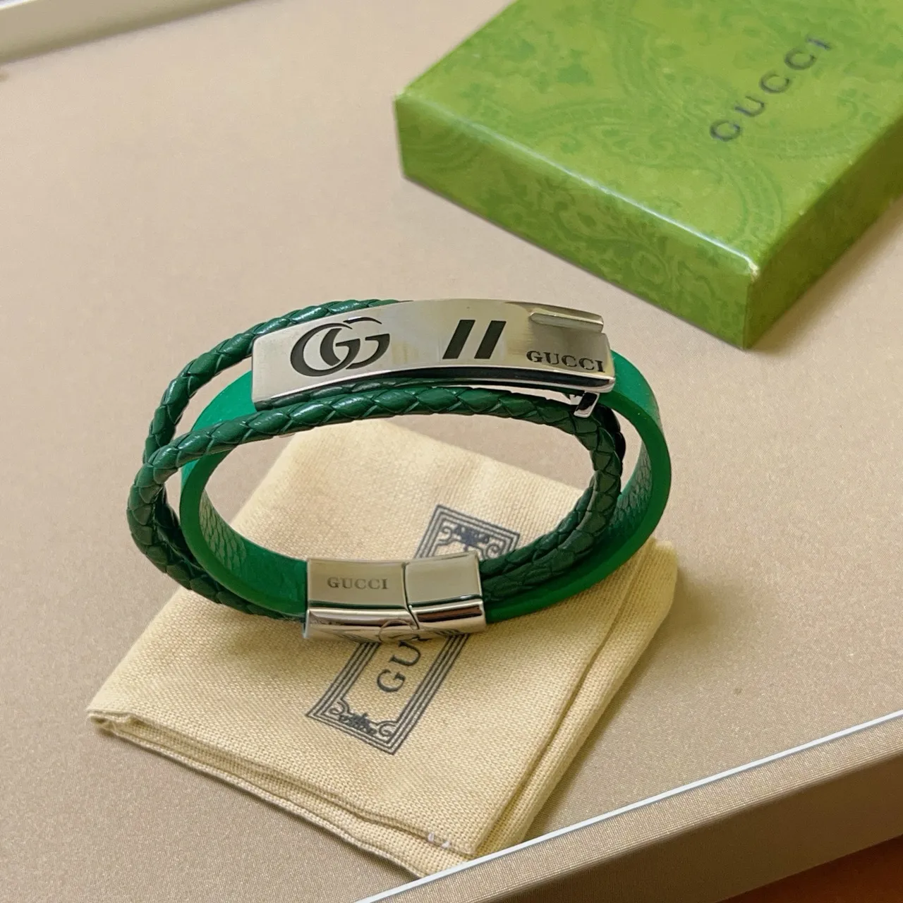 Gucci Interlocking GG Green Braided Leather Bracelet 7