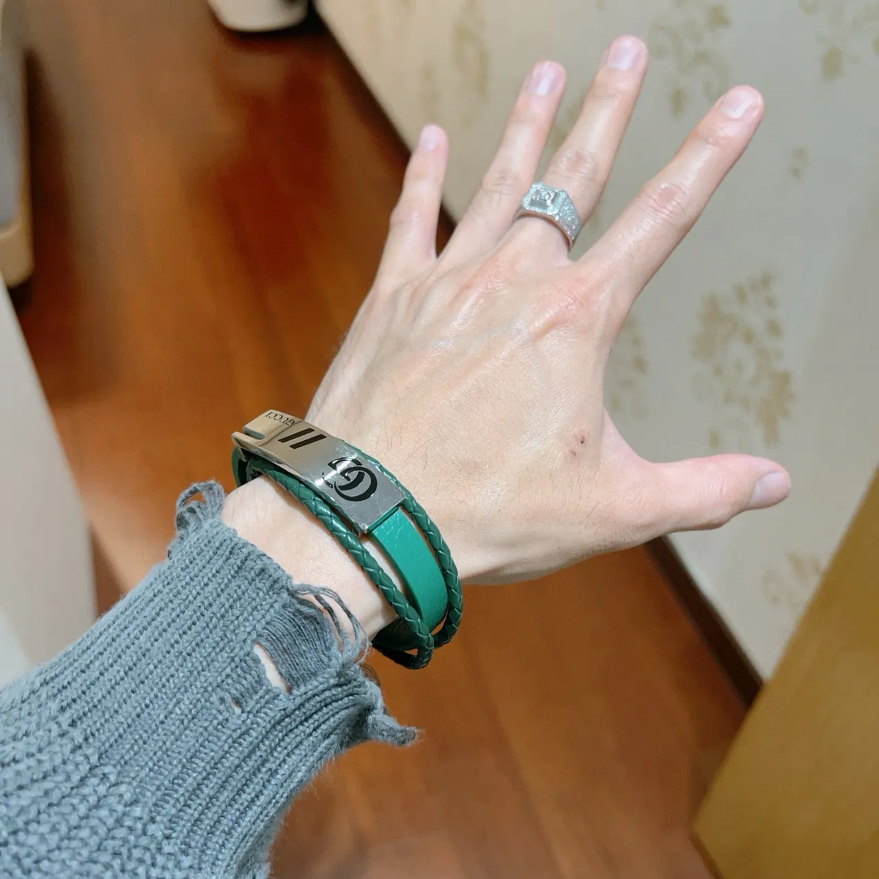 Gucci Interlocking GG Green Braided Leather Bracelet 8
