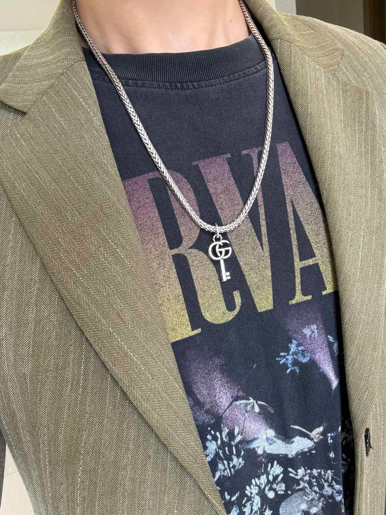 Collier Gucci pendentif clé chaîne tressée 2