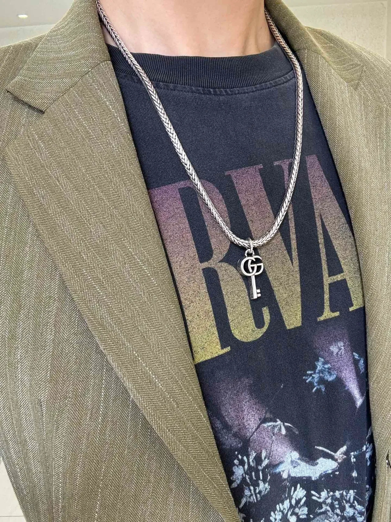 Collier Gucci pendentif clé chaîne tressée 7