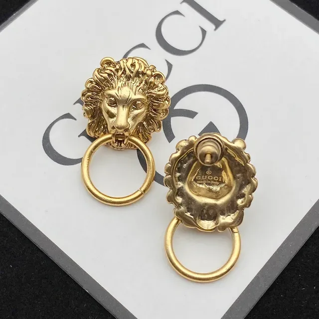 Gucci Lion Head Ring Detail Earrings 4