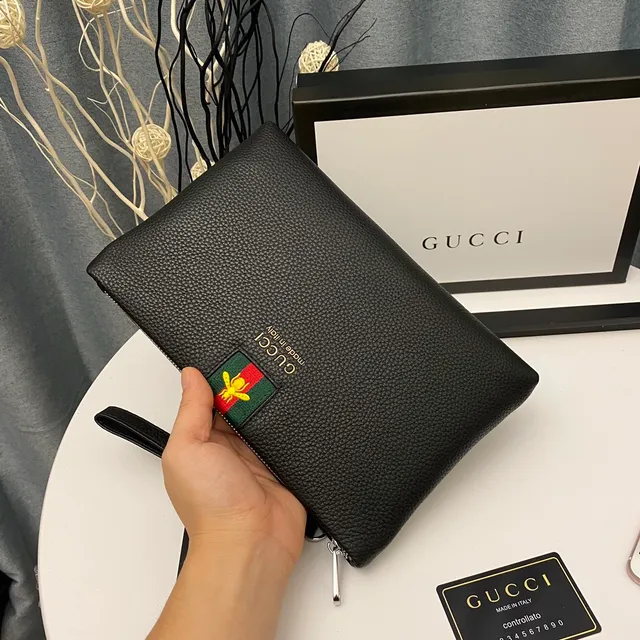 Gucci Ophidia Black Pebbled Leather Envelope Clutch 8