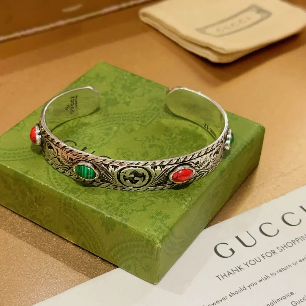 Gucci Ornate Engraved Silver-Tone Malachite and Coral Cuff Bracelet 7