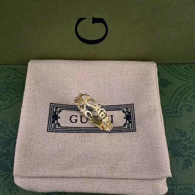 Gucci Ornate Interlocking G Multi-Metal Stacking Rings 3