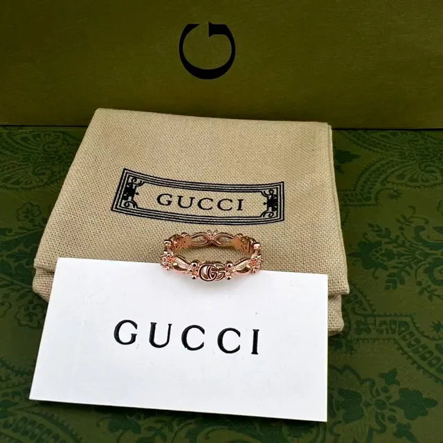 Gucci Ornate Interlocking G Multi-Metal Stacking Rings 5