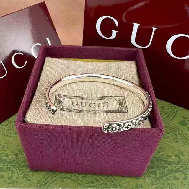 Gucci Ornate Monogrammed Gold and Silver Bangle Bracelets 7