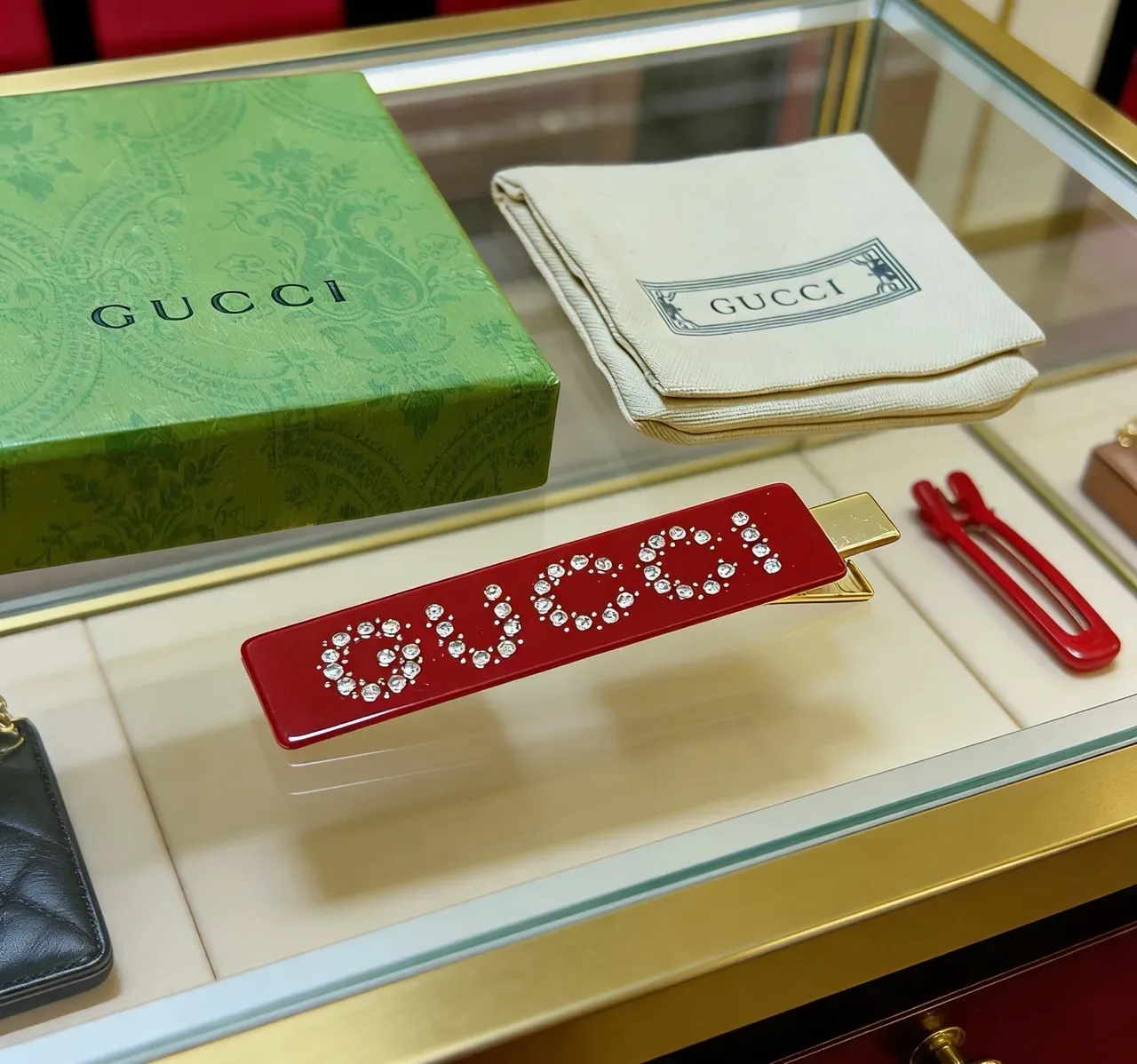 Gucci Red Gold Rectangular Enamel Crystal-Embellished Logo Jewelry 4
