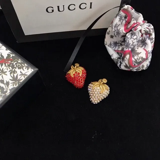 Gucci Red Gold Strawberry-Shaped Crystal-Embellished Earrings 5