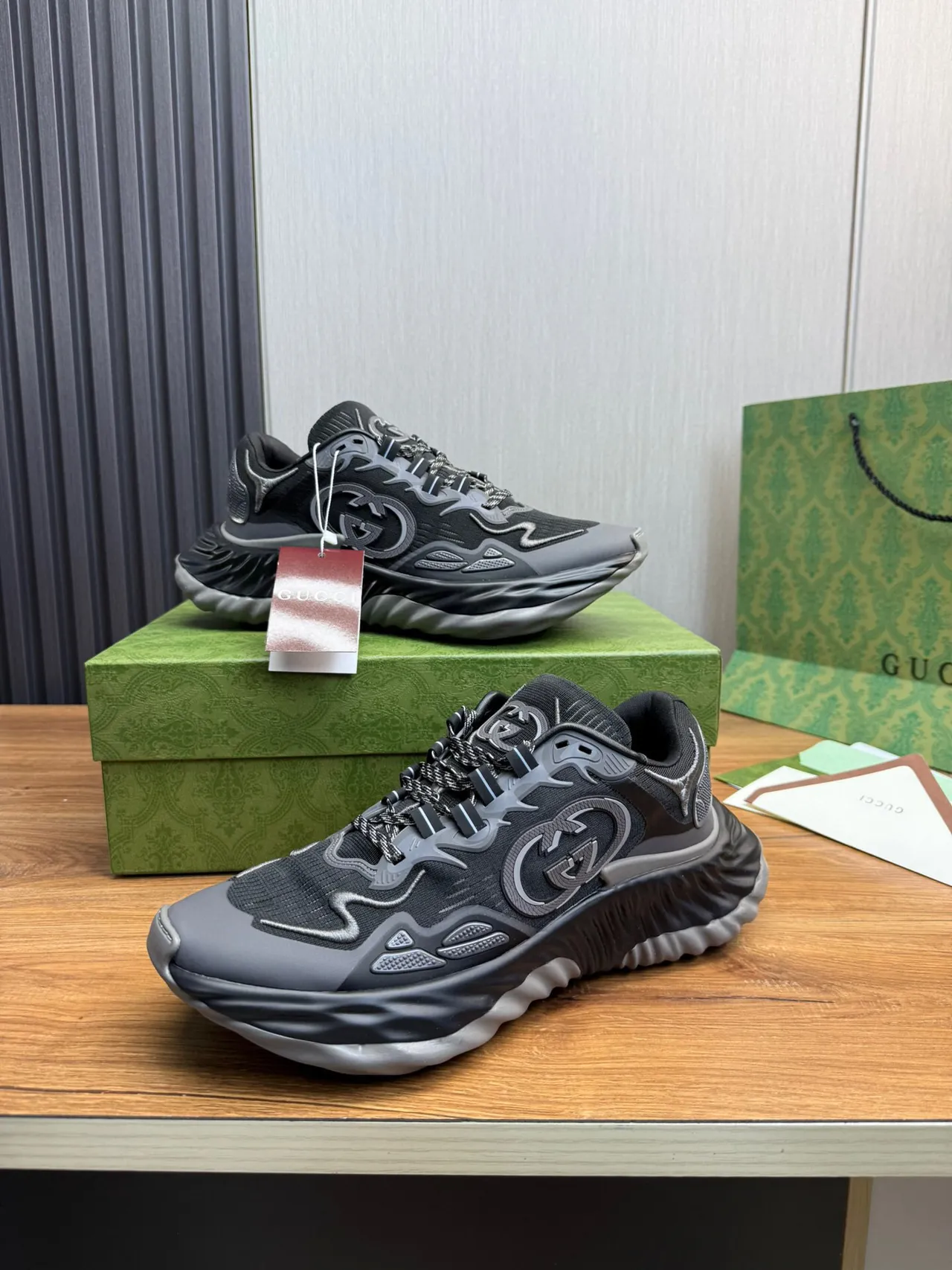 Gucci Rhyton Gray Interlocking G Lifestyle Sneakers 4