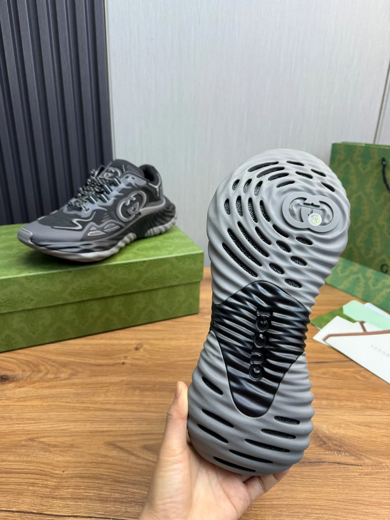 Gucci Rhyton Gray Interlocking G Lifestyle Sneakers 9