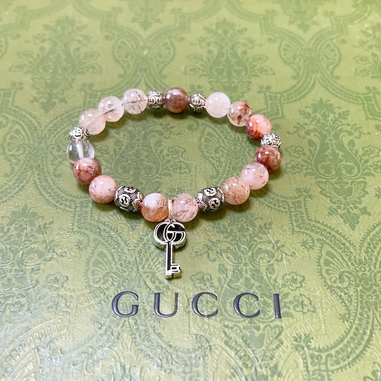 Gucci Rutilated Quartz and Silver-Tone Key Charm Stretch Bracelet 3