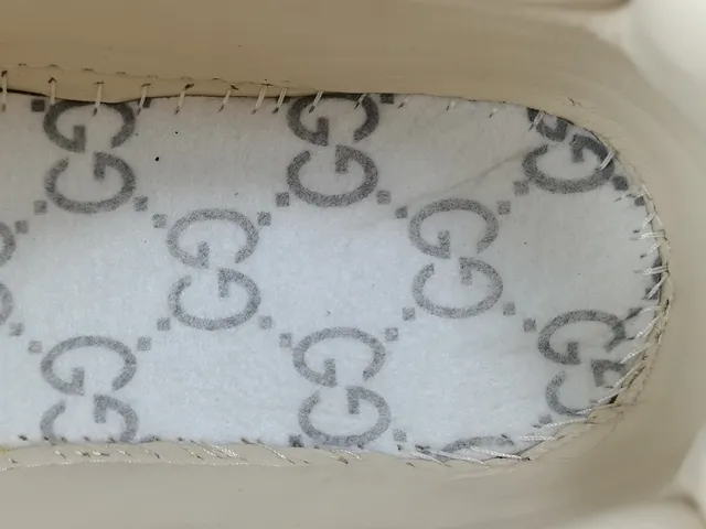 Gucci Screener Bear White Chunky Lifestyle Sneakers 8