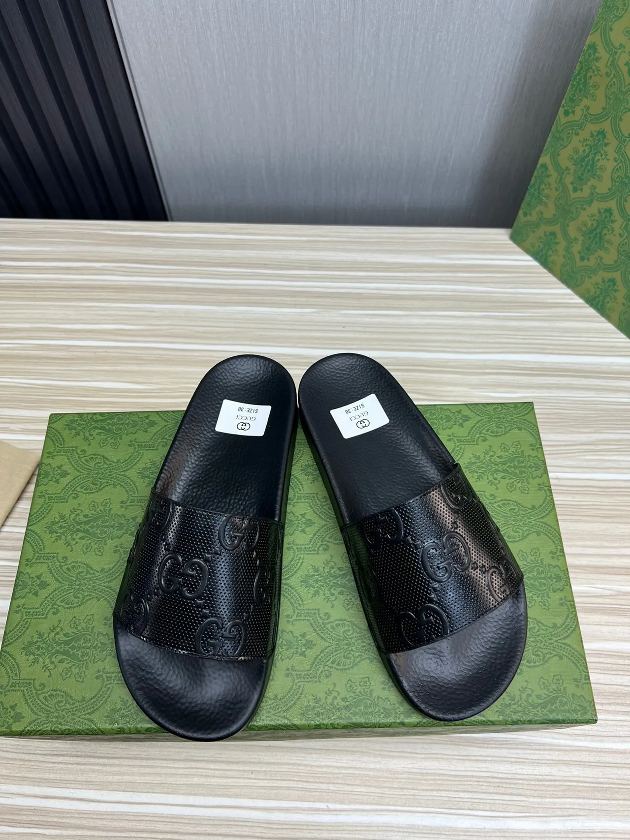 Gucci Screener Black Embossed GG Monogram Slipper 9