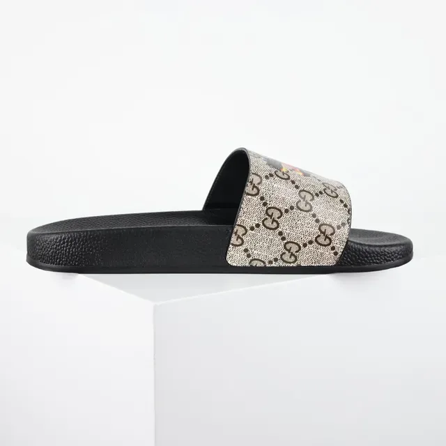 Gucci Screener GG Monogram Eagle Print pantoufles 7
