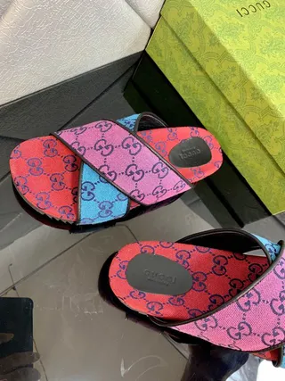 Gucci Screener multicolore GG Monogram Sandales casuales 8