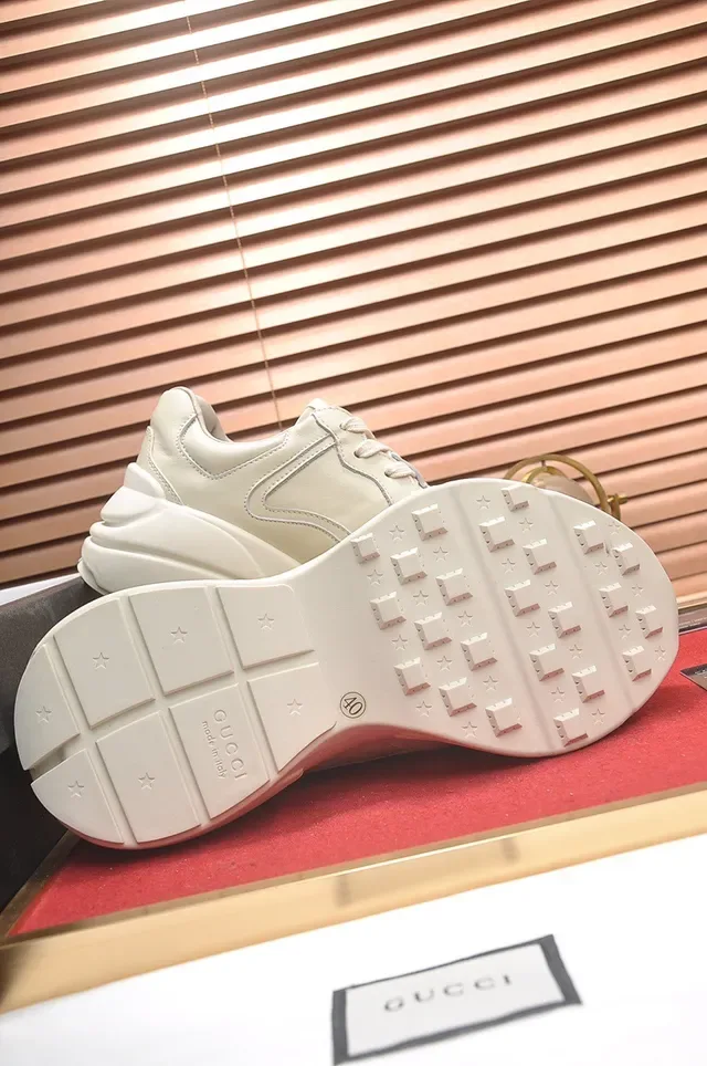 Gucci Screener Off-White Logo-Print Lifestyle Sneakers 5