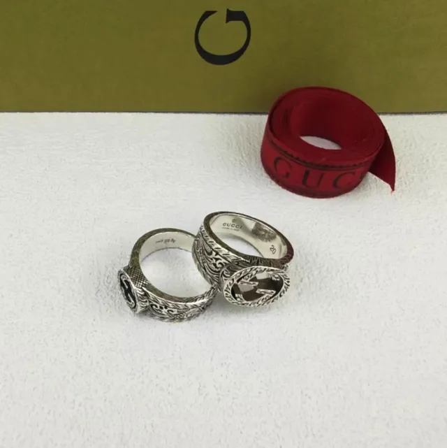 Gucci Screener Silver Green Interlocking G Logo Ornate Engraved Band Ring 7