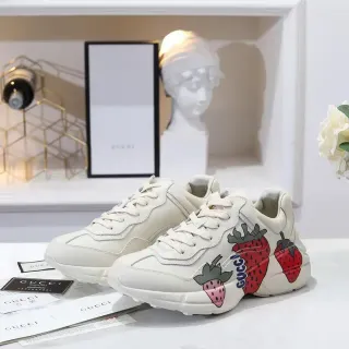 Gucci Screener Strawberry Print Off-White Lifestyle Sneakers