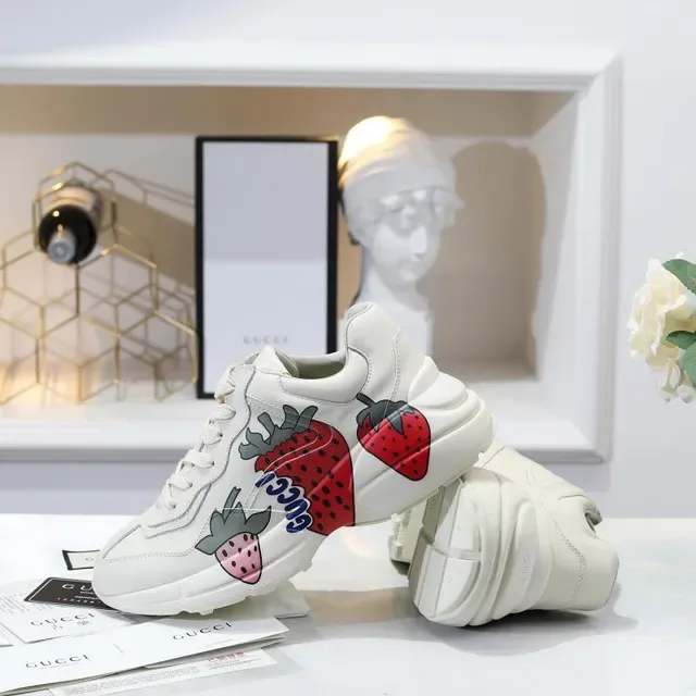 Gucci Screener Strawberry Print Off-White Lifestyle Sneakers 4