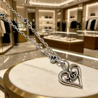 Gucci Silver Black Chain Heart-Shaped Pendant Necklace