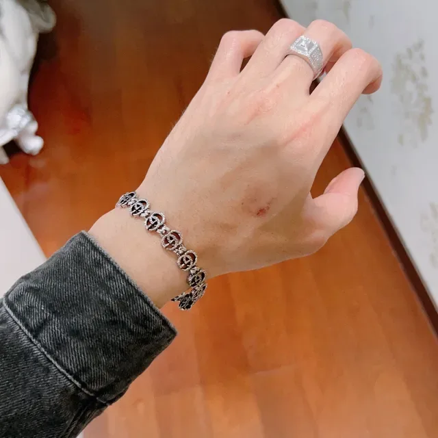 Gucci Silver Black Interlocking Double-G Links Rope-Edge Detailing Bracelet 2