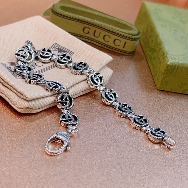 Gucci Silver Black Interlocking Double-G Links Rope-Edge Detailing Bracelet 5