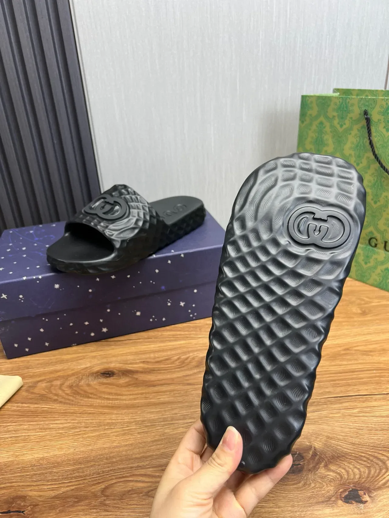 Gucci Slide Black Molded Rubber Textured Strap Slippers 8